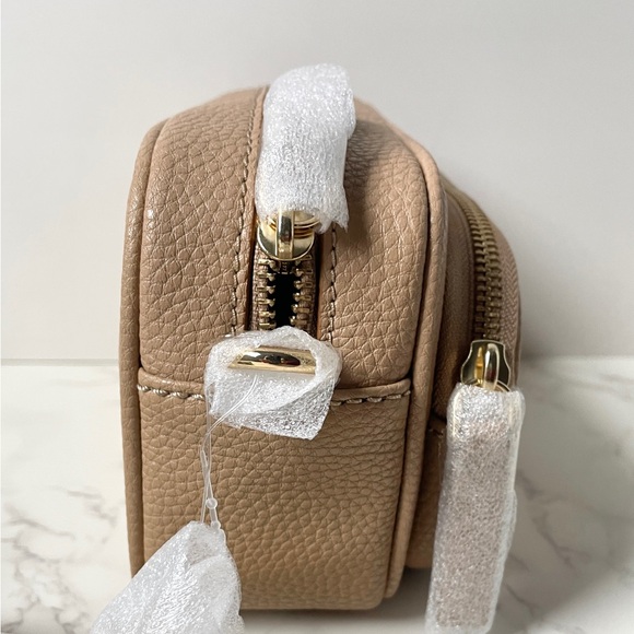 ❌SOLD ❌ New Marc Jacobs The Crossbody Bag Tan - Picture 4 of 11